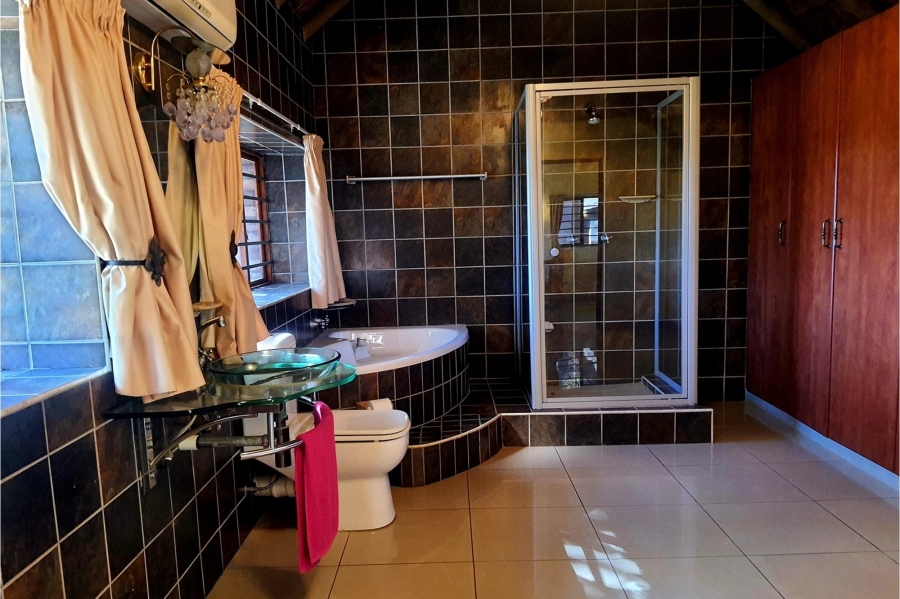 3 Bedroom Property for Sale in Menkenkop Western Cape